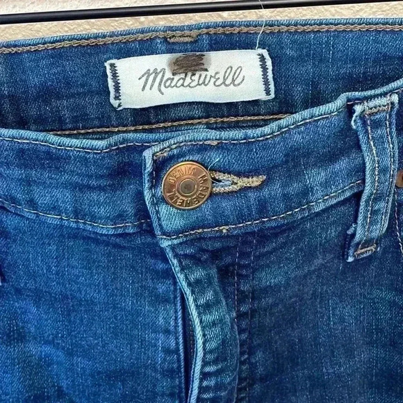MADEWELL Women’s 10” High Riser Skinny Skinny Jeans - Picture 4 of 9